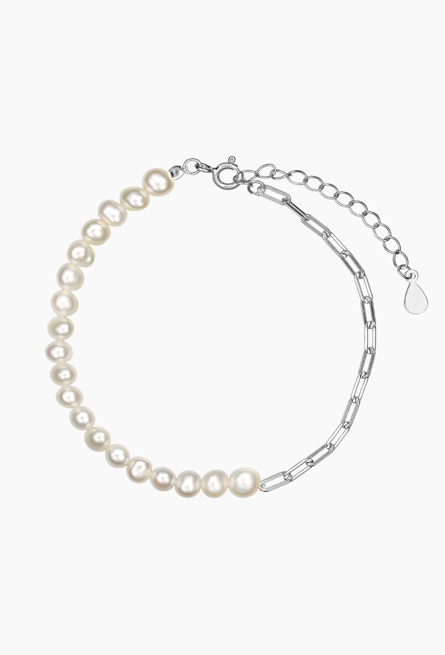 Bratara Pearl Chain din perle naturale albe de 4 mm si lant